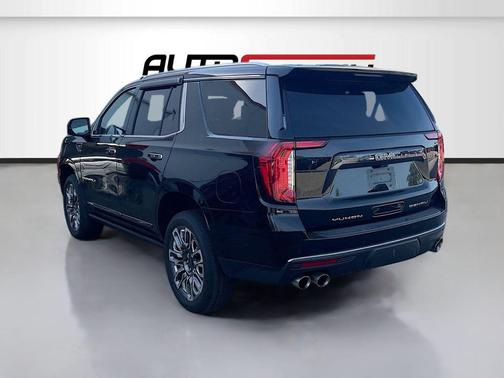 Onyx Black 2023 GMC Yukon Denali Ultimate