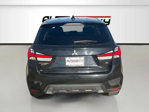 2021 Mitsubishi Outlander Sport SE