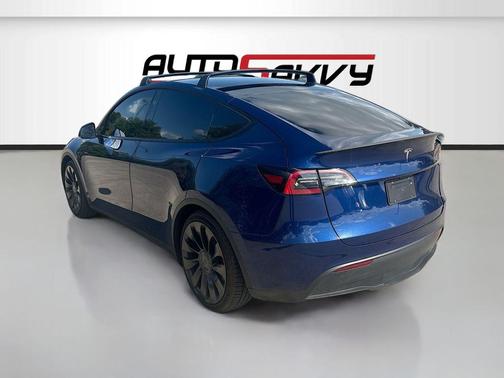 2024 Tesla Model Y Performance Dual Motor All-Wheel Drive