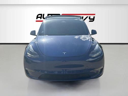 2024 Tesla Model Y Performance Dual Motor All-Wheel Drive