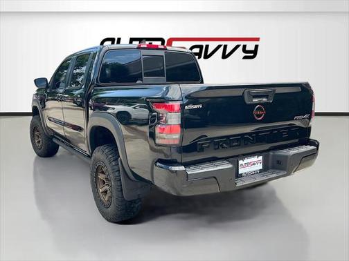 2022 Nissan Frontier PRO-4X