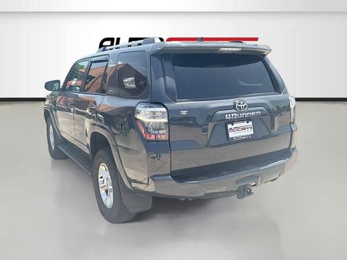Underground 2024 Toyota 4Runner SR5 Premium