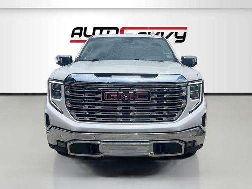 White Frost 2023 GMC Sierra 1500 SLT