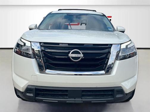 2022 Nissan Pathfinder SV 2WD