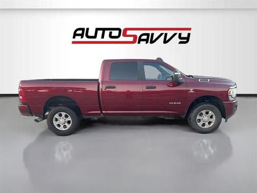 2024 RAM 3500 Big Horn Crew Cab 4x4 6'4' Box