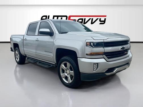 Silver Ice Metallic 2018 Chevrolet Silverado 1500 2LT