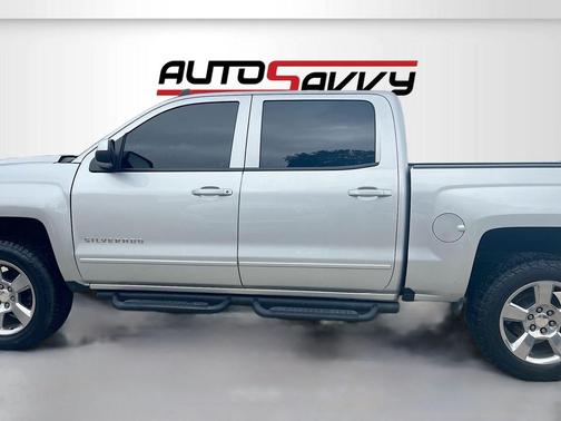 Silver Ice Metallic 2018 Chevrolet Silverado 1500 2LT