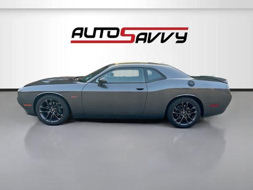Granite Pearlcoat 2022 Dodge Challenger R/T Scat Pack