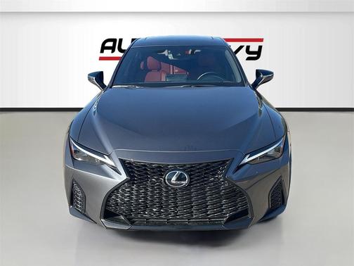 2022 Lexus IS 350 Base