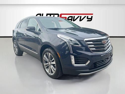 Midnight Sky Metallic 2025 Cadillac XT5 Premium Luxury