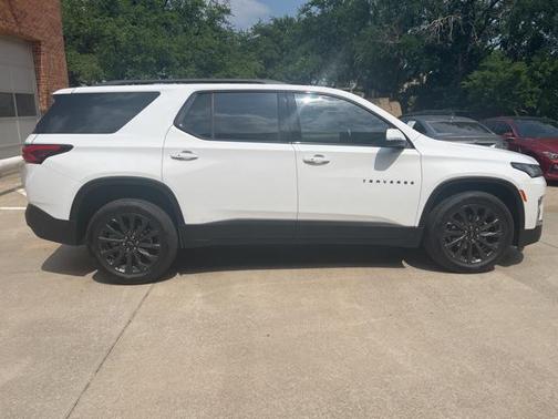 2022 Chevrolet Traverse RS