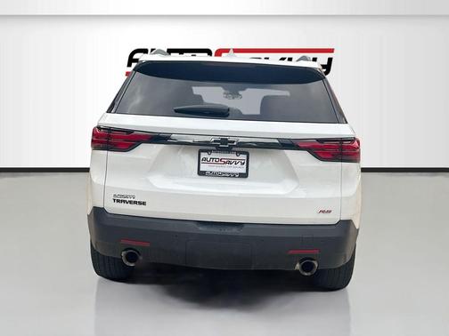 2022 Chevrolet Traverse RS