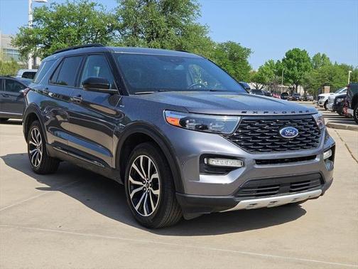2022 Ford Explorer ST-Line