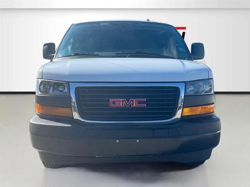 2023 GMC Savana 2500 Work Van