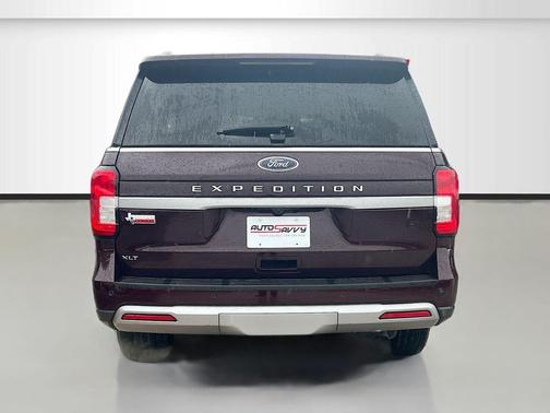 JEWEL RED MET TINTED CC 2024 Ford Expedition XLT
