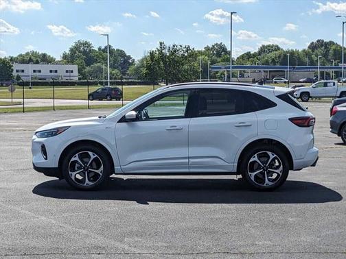 2023 Ford Escape ST-Line Elite