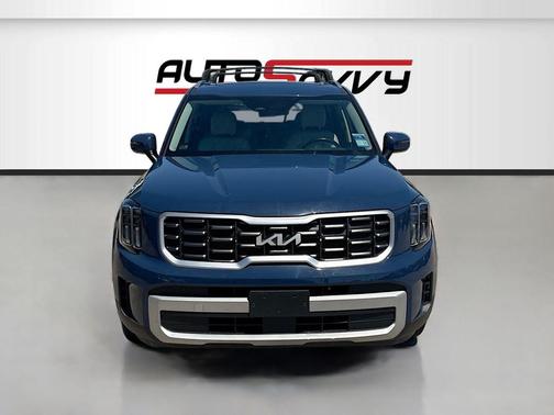 Midnight Lake Blue 2023 Kia Telluride S