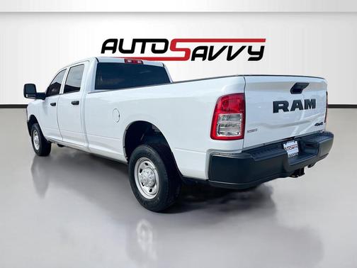 2024 RAM 2500 Tradesman Crew Cab 4x2 8' Box