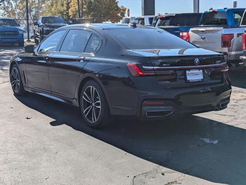 2022 BMW 750 i xDrive