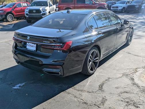 2022 BMW 750 i xDrive