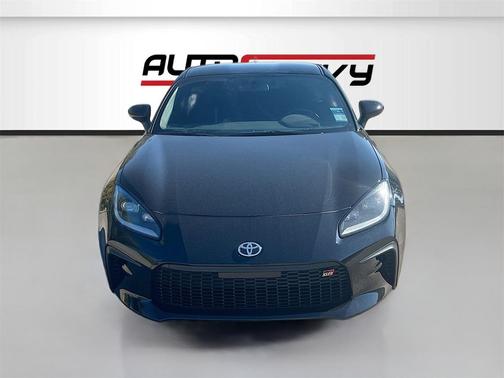 2024 Toyota GR86 Premium