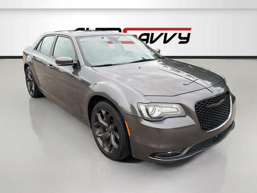 Granite Crystal Metallic Clearcoat 2023 Chrysler 300 S