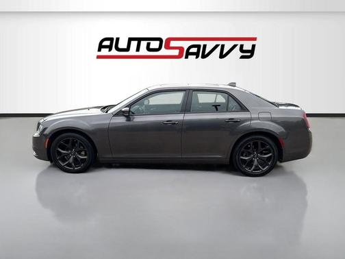 Granite Crystal Metallic Clearcoat 2023 Chrysler 300 S