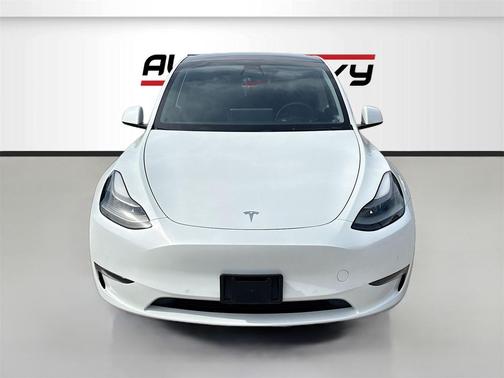 2022 Tesla Model Y Performance Dual Motor All-Wheel Drive