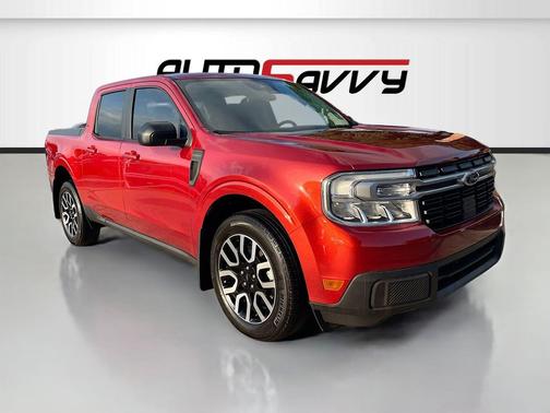 HOT PEPPER RED TC METALLIC 2024 Ford Maverick Lariat