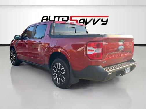 HOT PEPPER RED TC METALLIC 2024 Ford Maverick Lariat