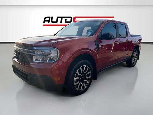 HOT PEPPER RED TC METALLIC 2024 Ford Maverick Lariat