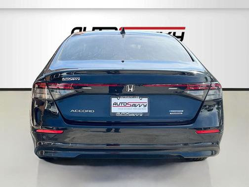 2025 Honda Accord Hybrid Touring