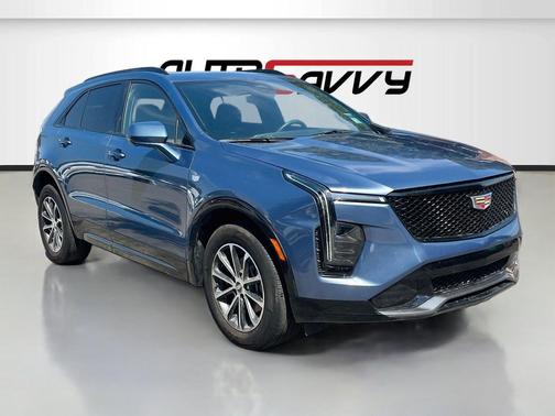 Deep Sea Metallic 2025 Cadillac XT4 Sport