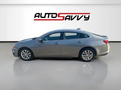 Sterling Gray Metallic 2024 Chevrolet Malibu FWD 1LT