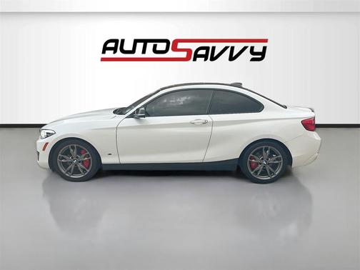 2019 BMW 230 230i