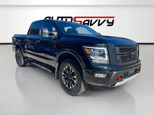 2024 Nissan Titan PRO-4X
