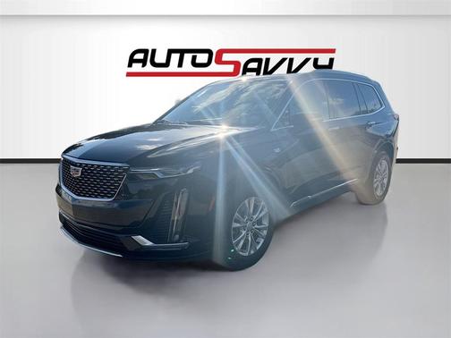 2025 Cadillac XT6 Luxury AWD