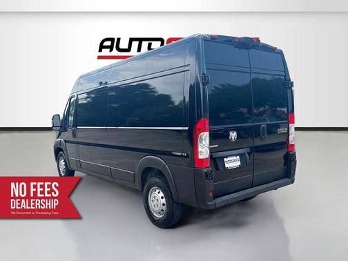 Black Clearcoat 2023 RAM ProMaster 2500 High Roof