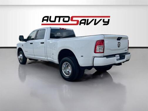 2024 RAM 3500 Big Horn Crew Cab 4x4 8' Box