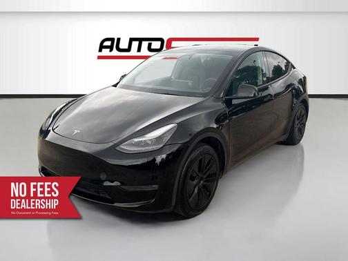 Solid Black 2025 Tesla Model Y Long Range Dual Motor Rear-Wheel Drive