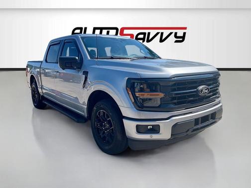 ICONIC SILVER METALLIC 2024 Ford F-150 XLT