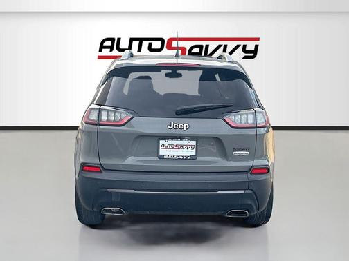 Sting-Gray Clearcoat 2021 Jeep Cherokee Latitude Lux