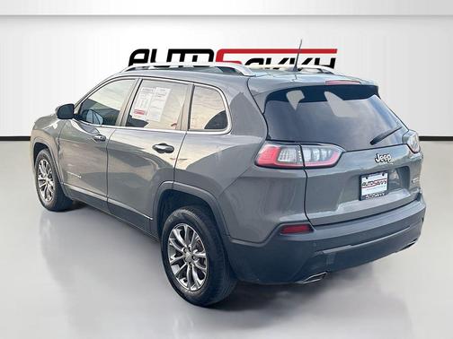 Sting-Gray Clearcoat 2021 Jeep Cherokee Latitude Lux
