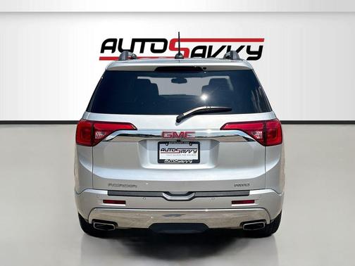 Quicksilver Metallic 2019 GMC Acadia Denali