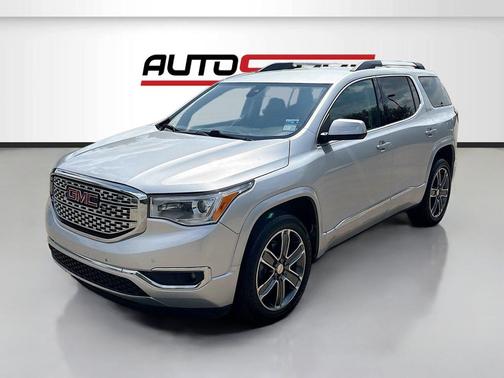 Quicksilver Metallic 2019 GMC Acadia Denali