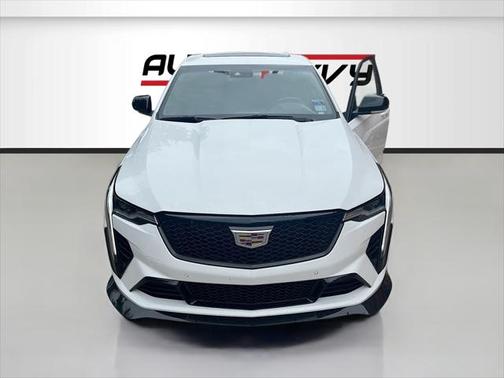 2023 Cadillac CT4 Sport