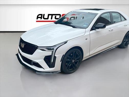 2023 Cadillac CT4 Sport