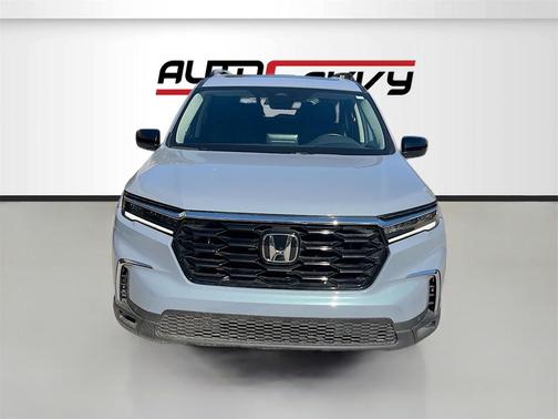 2024 Honda Pilot Touring 8-Passenger