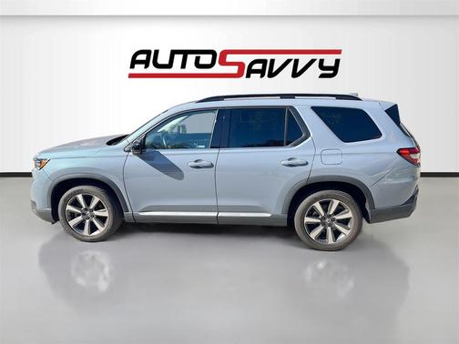 2024 Honda Pilot Touring 8-Passenger