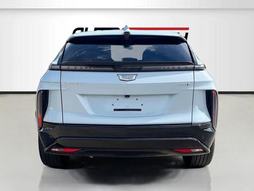 Nimbus Metallic 2025 Cadillac LYRIQ Sport